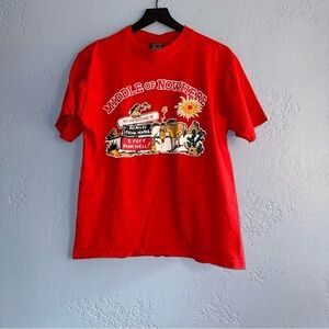 Vintage Middle of Nowhere T-Shirt size M